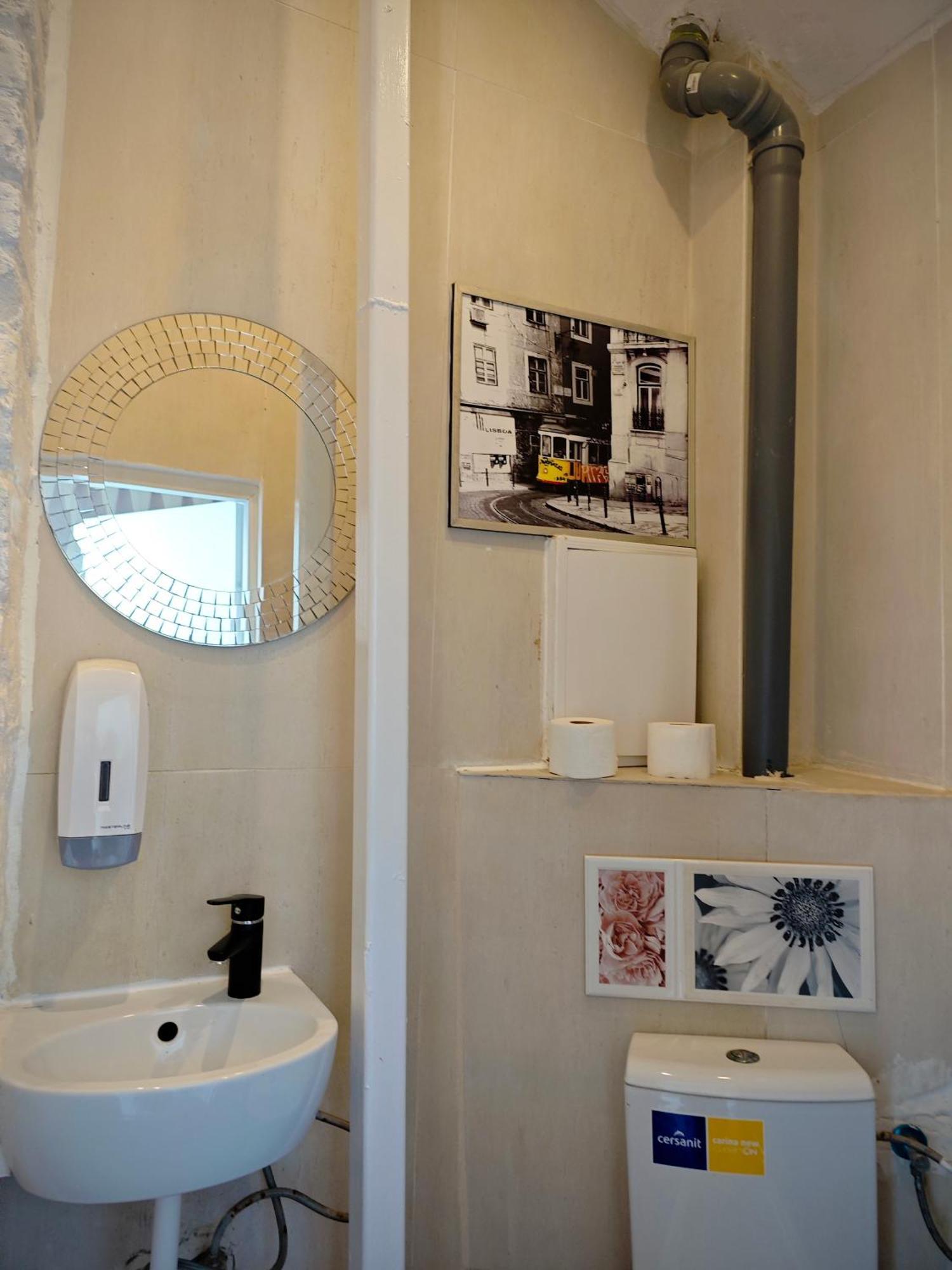 Apartamenty Hoza Attic Studio Βαρσοβία Δωμάτιο φωτογραφία