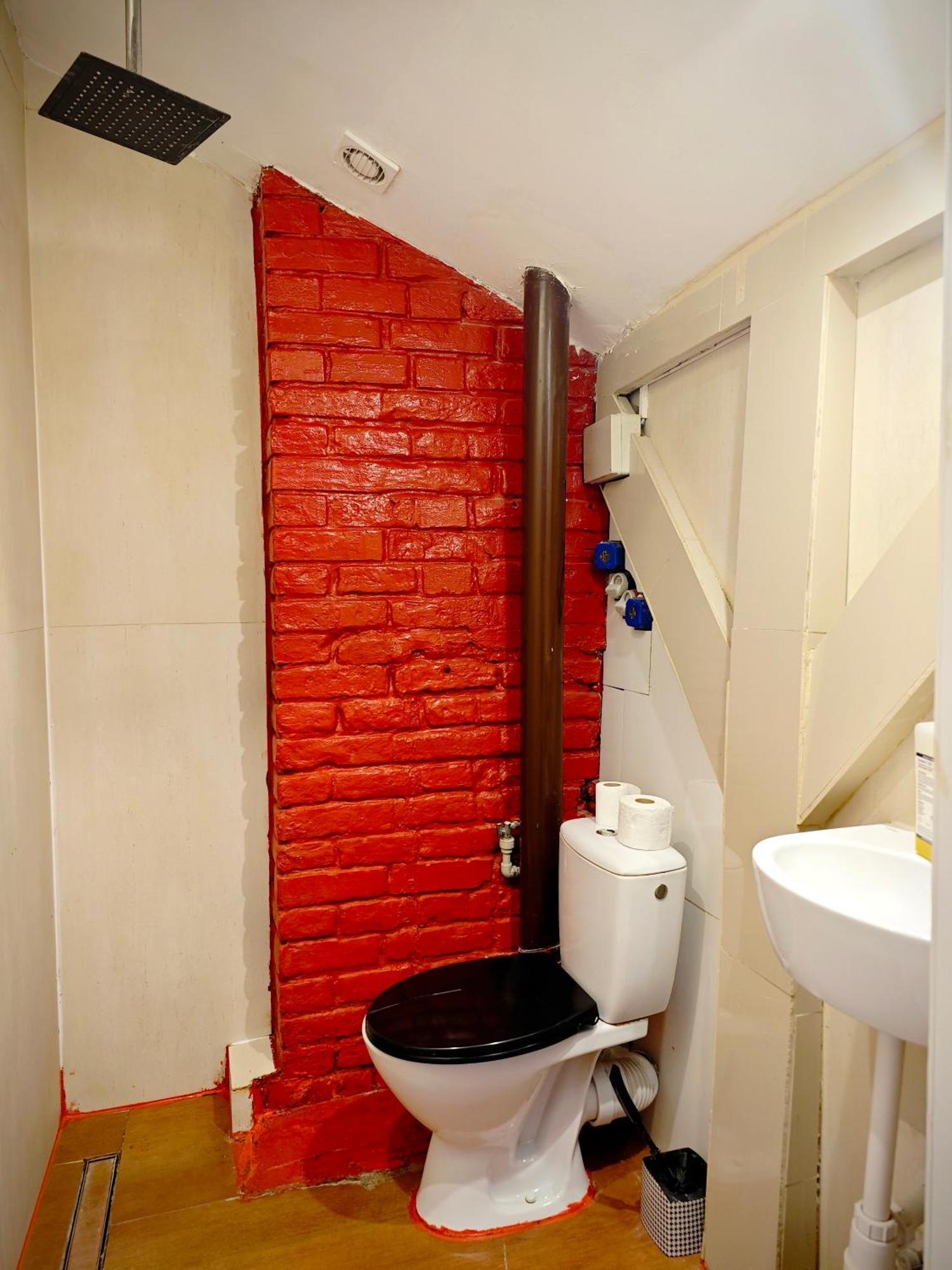 Apartamenty Hoza Attic Studio Βαρσοβία Δωμάτιο φωτογραφία