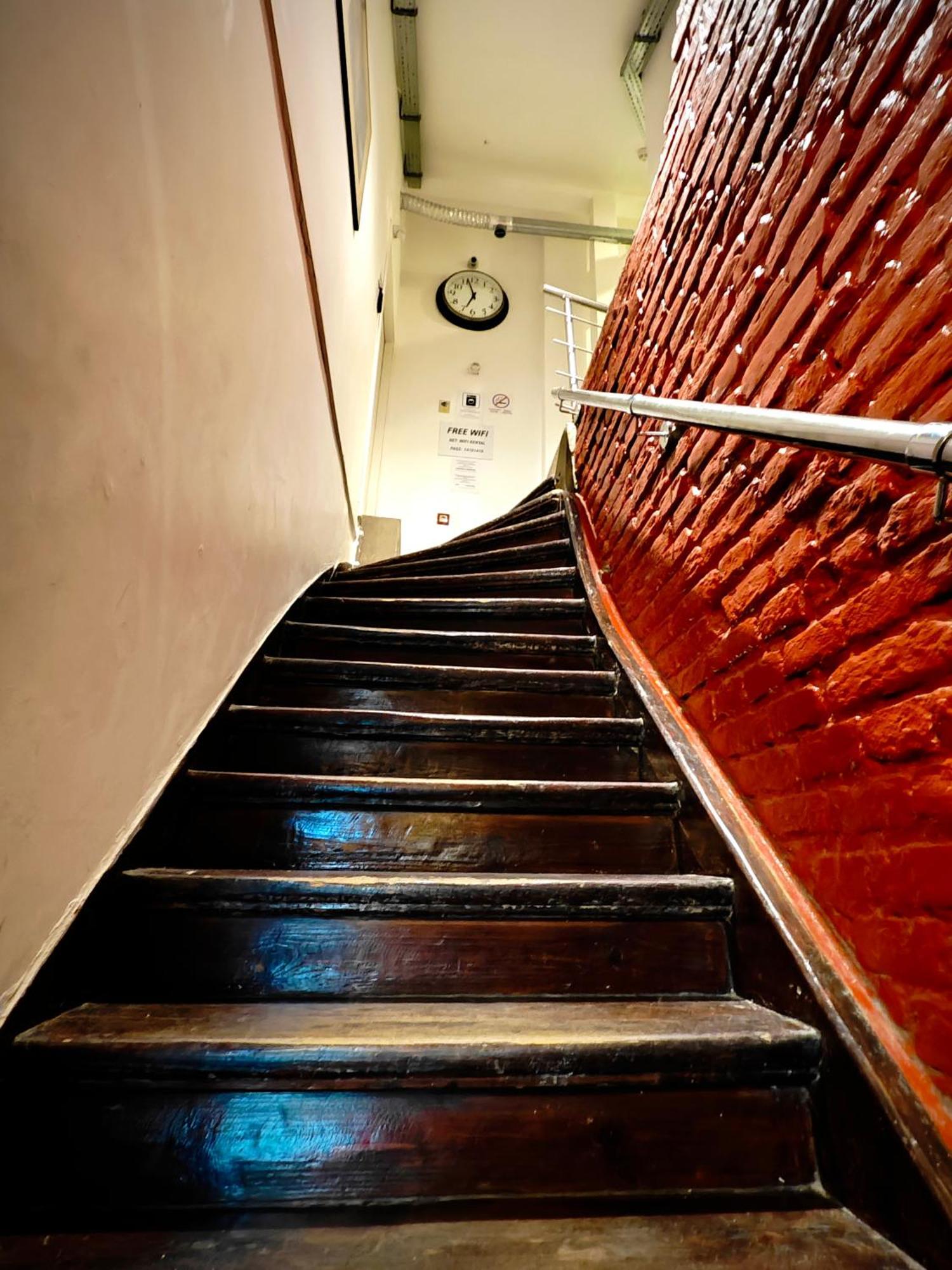 Apartamenty Hoza Attic Studio Βαρσοβία Εξωτερικό φωτογραφία